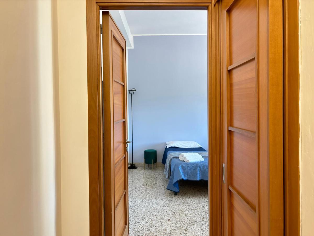 Ekry Apartment Палермо Екстериор снимка