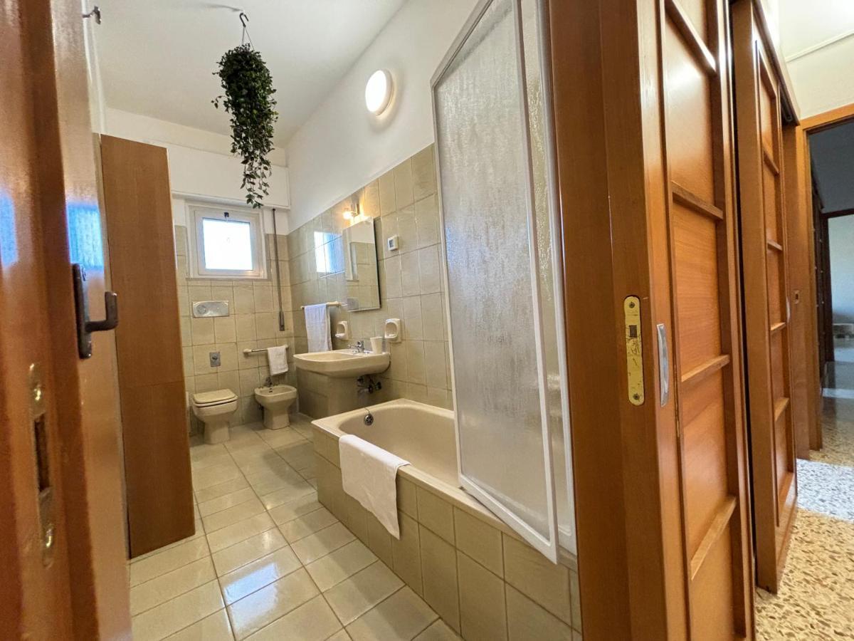 Ekry Apartment Палермо Екстериор снимка